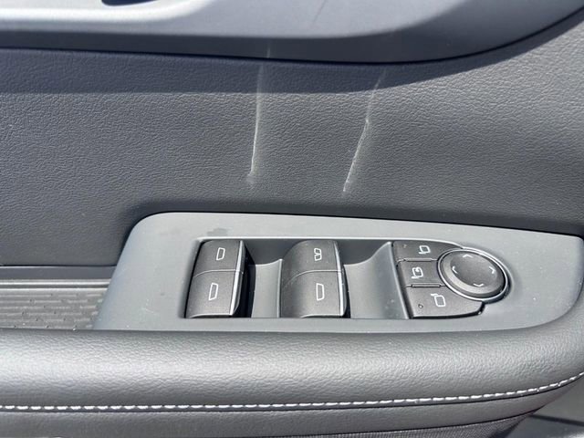 New 2025 Buick Enclave Sport Touring w/ Super Cruise Package image 9