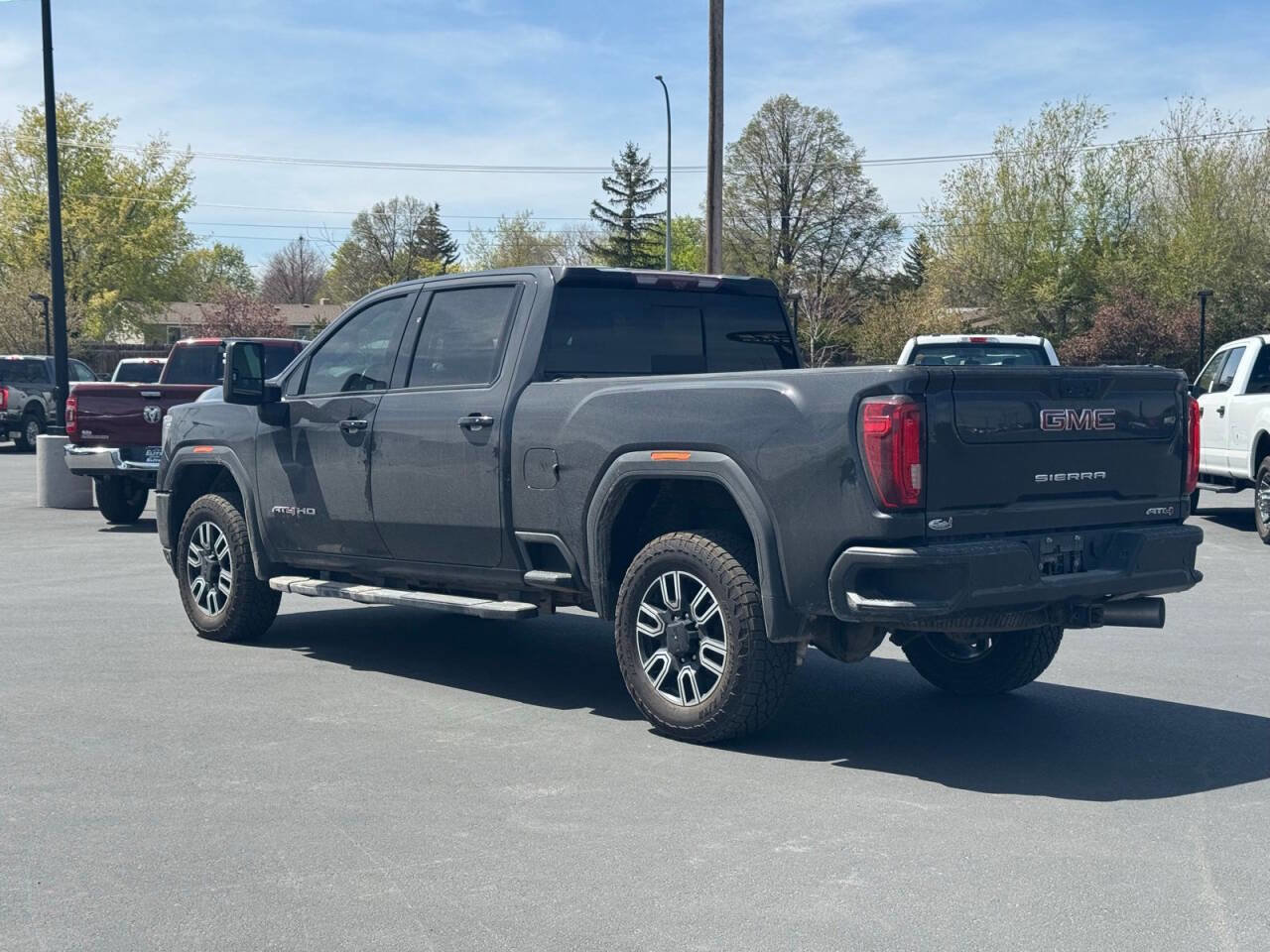 Used 2020 GMC Sierra 2500 AT4 w/ AT4 Premium Package AWD/4WD image 5