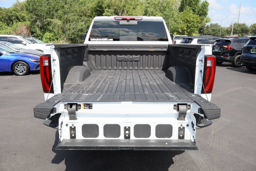 Certified 2026 GMC Sierra 2500 SLT w/ SLT Premium Package AWD/4WD image 26