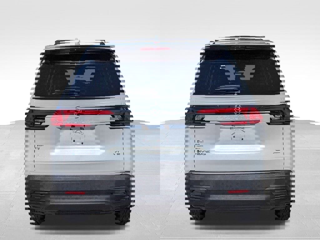 Used 2024 Toyota Grand Highlander XLE image 4