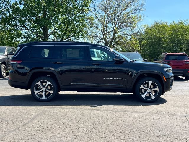 New 2026 Jeep Grand Cherokee L Limited w/ Luxury Tech Group II AWD/4WD image 50