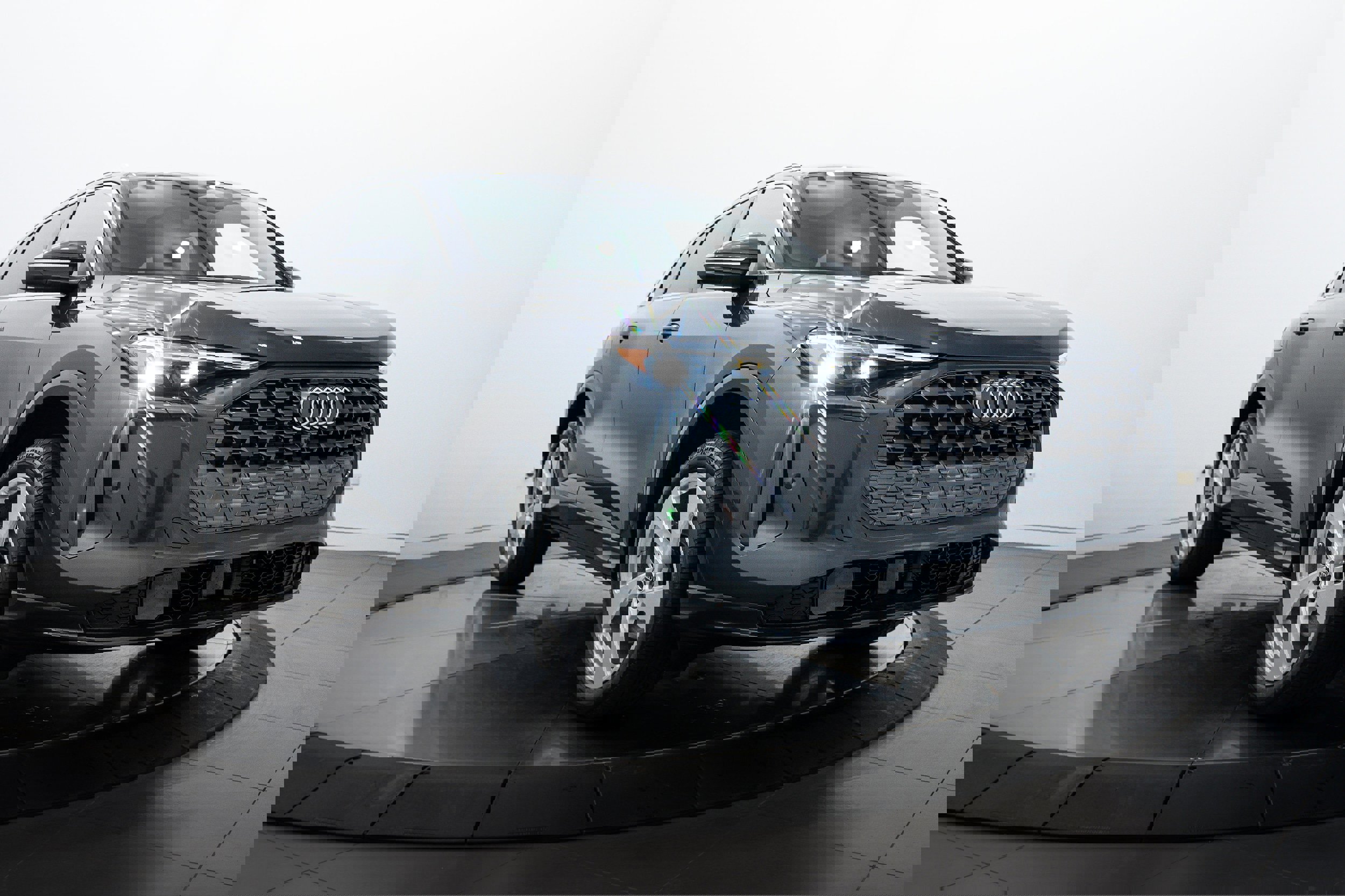 New 2025 Audi Q5 Premium Plus image 1