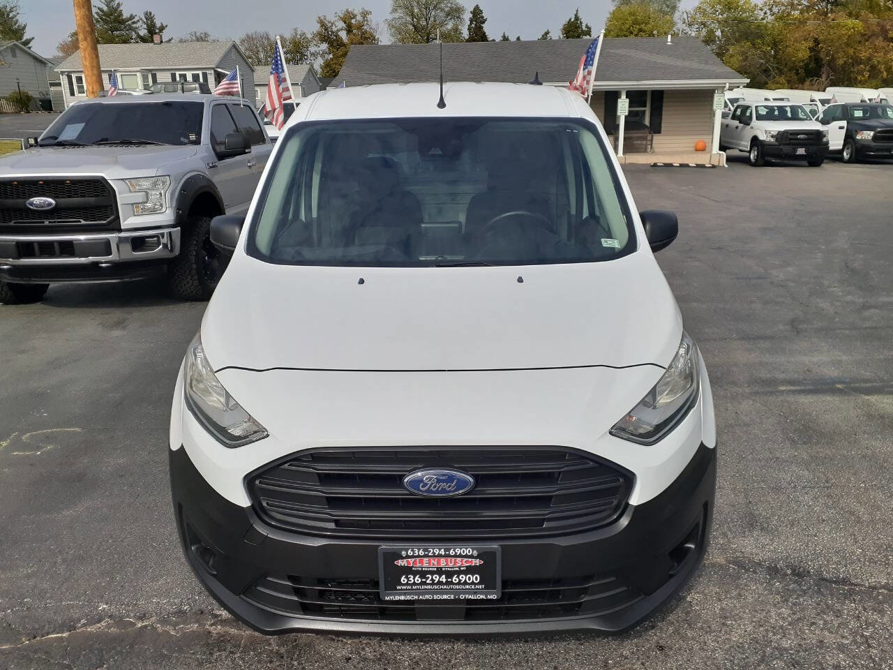 Used 2019 Ford Transit Connect XL image 3