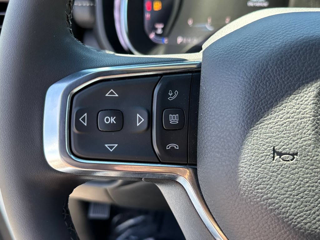 New 2026 RAM 2500 Laramie w/ Night Edition AWD/4WD image 22