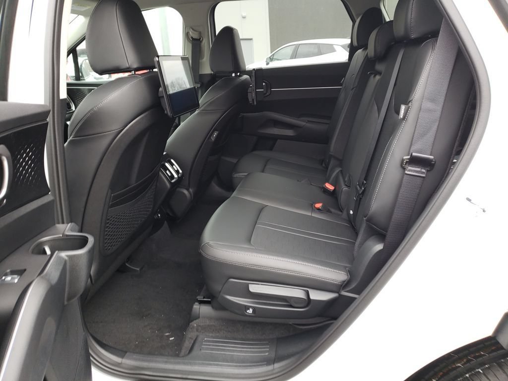 New 2026 Kia Sorento S FWD image 20