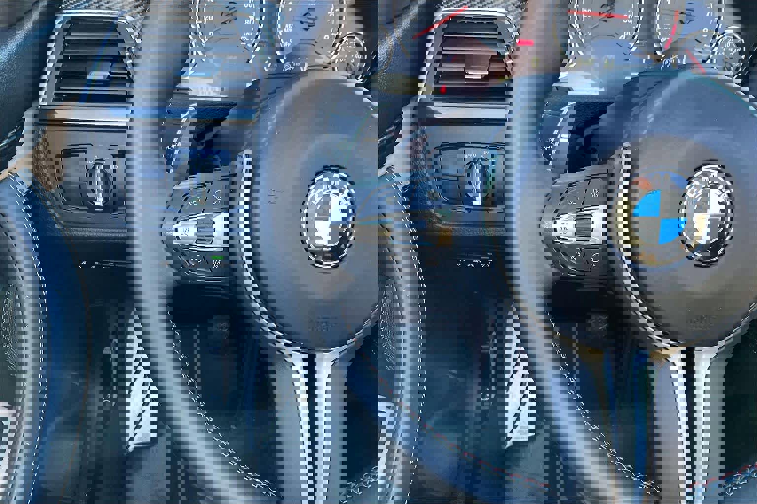 Used 2018 BMW M4 Convertible w/ Competition Package image 23