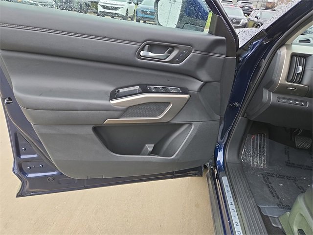 Certified 2024 Nissan Pathfinder Platinum w/ Cargo Package image 11