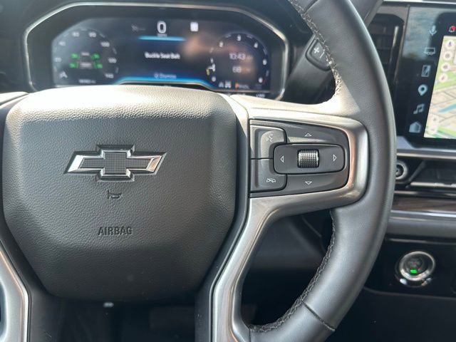Used 2023 Chevrolet Silverado 1500 LT Trail Boss AWD/4WD image 24