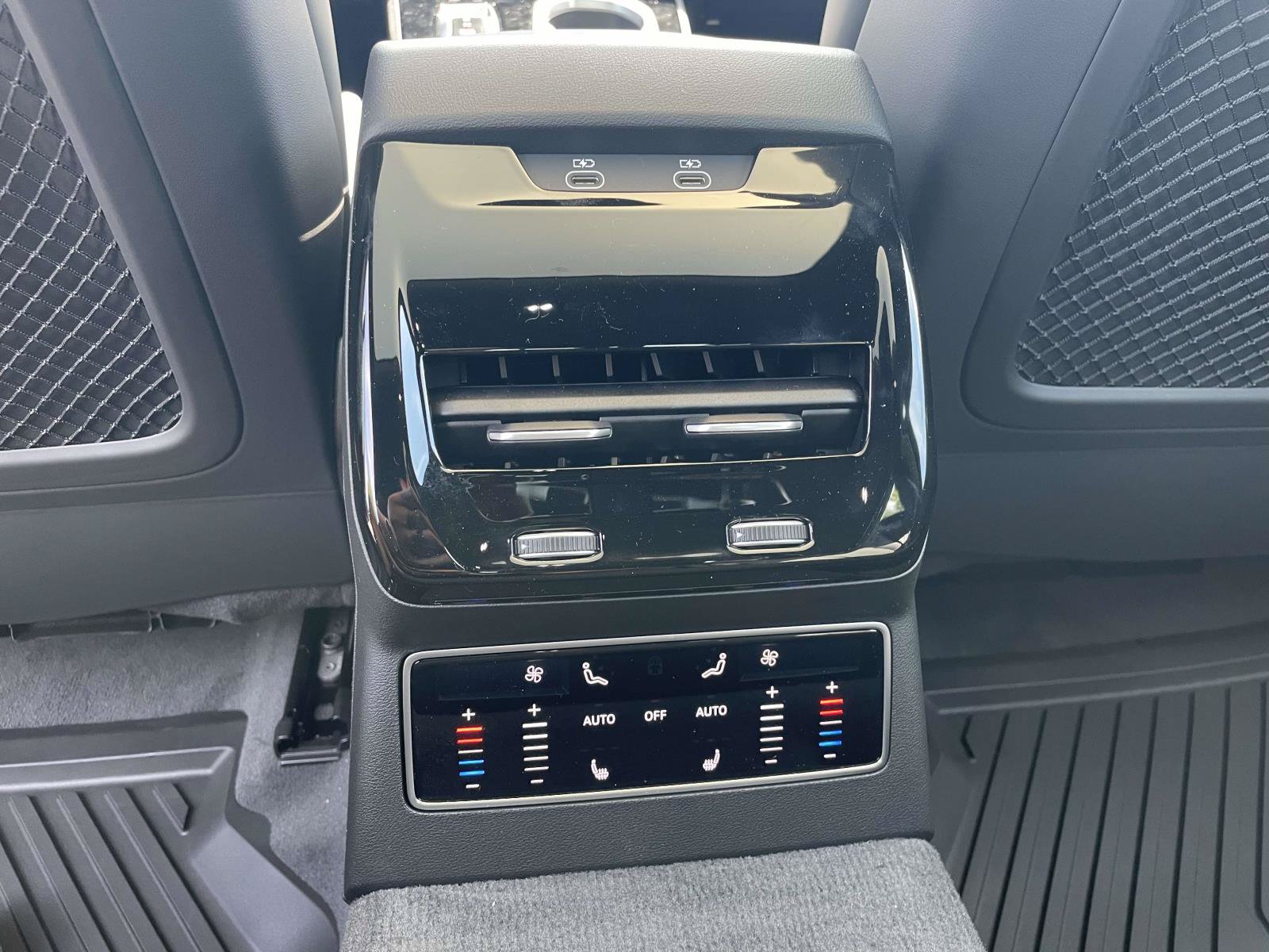 New 2026 Audi A6 Prestige AWD/4WD image 13