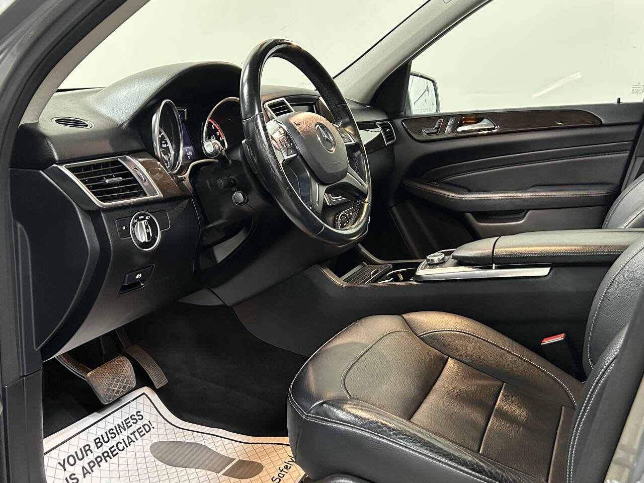 Used 2015 Mercedes-Benz ML 250 BlueTEC 4MATIC w/ Premium 1 Package image 13