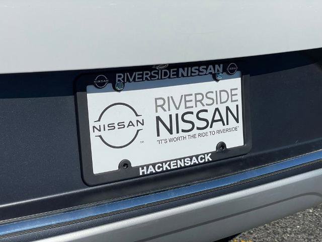 Used 2022 Buick Encore GX Essence image 25