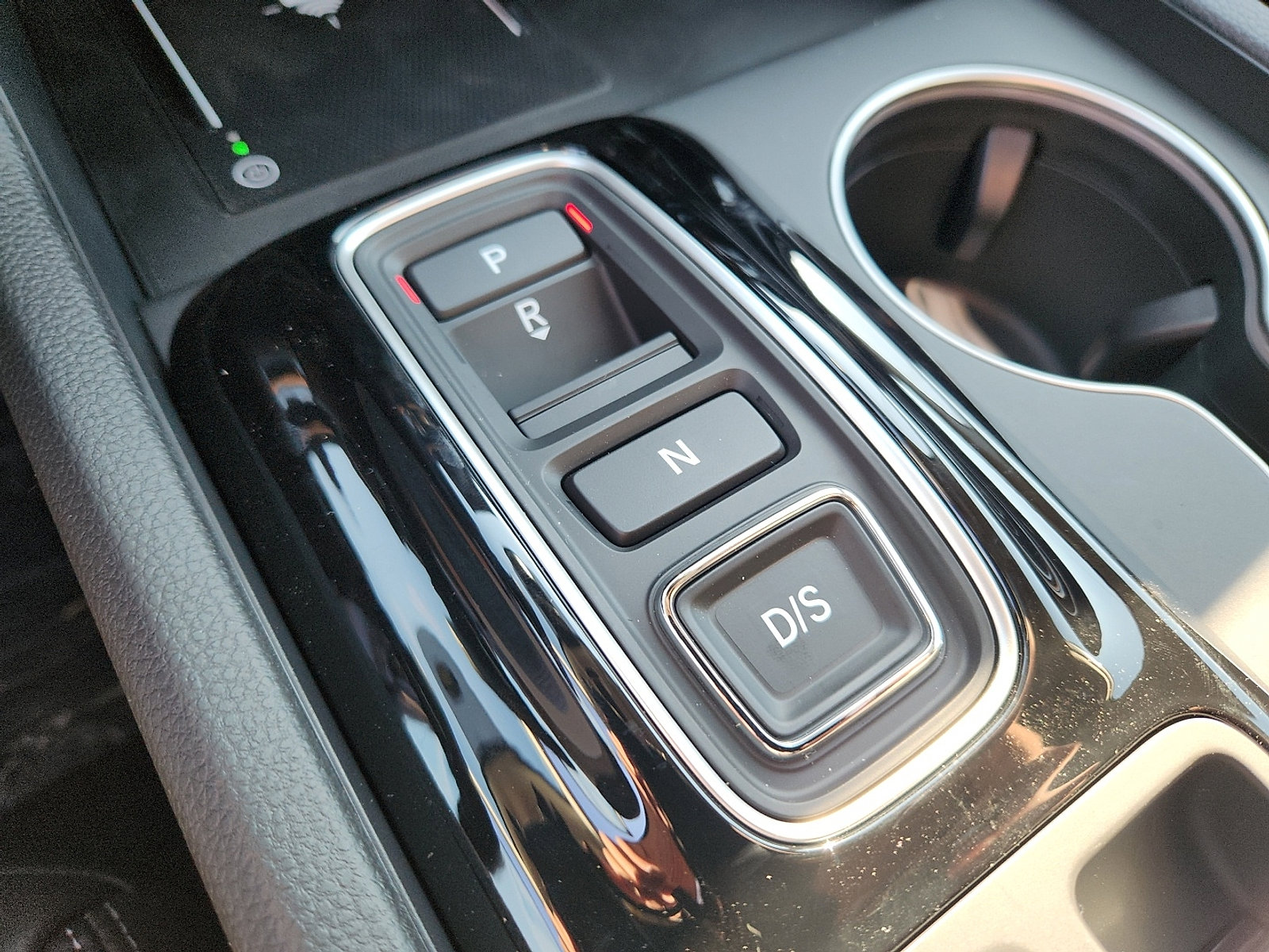 New 2025 Honda Pilot Touring image 11