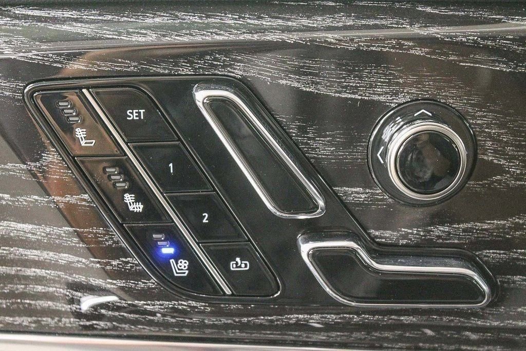 Used 2026 Cadillac Escalade IQ Sport 1 image 27