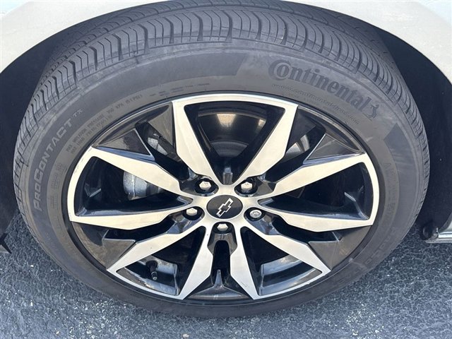 Used 2023 Chevrolet Malibu RS FWD image 31