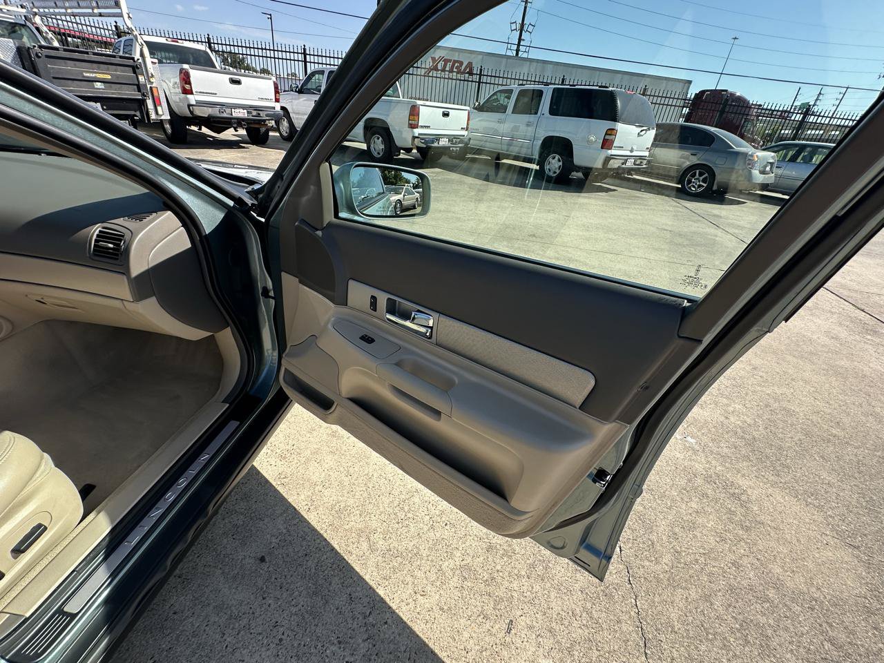 Used 2005 Lincoln LS RWD image 62