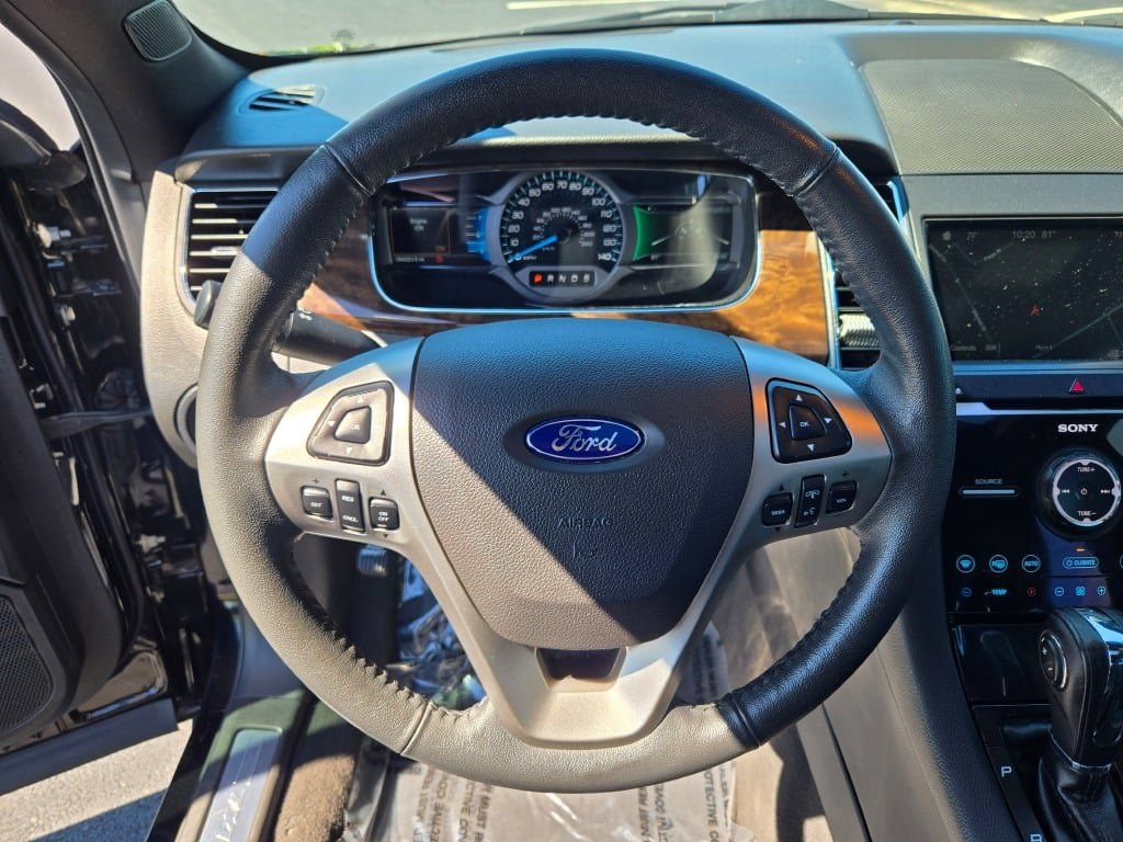 Used 2019 Ford Taurus Limited AWD/4WD image 35