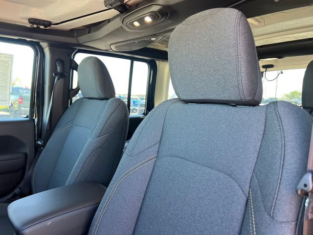 New 2026 Jeep Wrangler Unlimited Sport AWD/4WD image 9