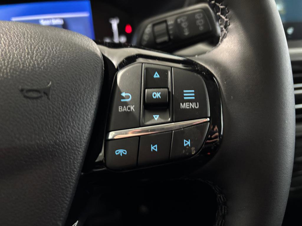 New 2026 Ford Escape SE FWD image 21