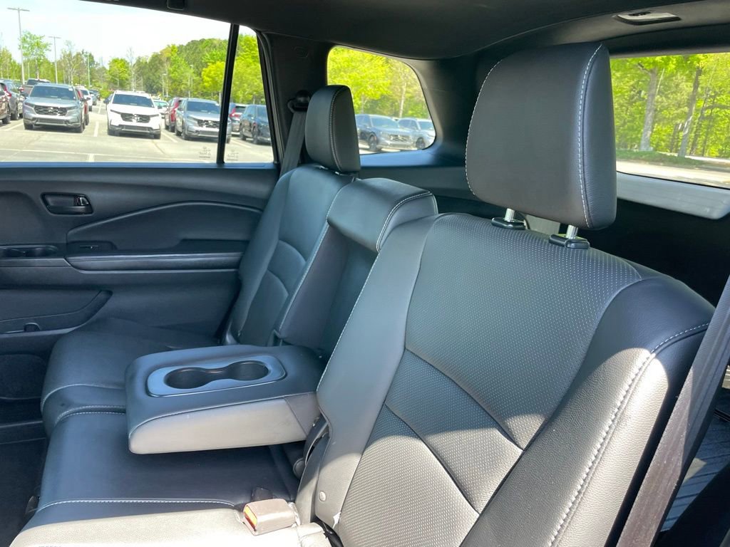 Certified 2023 Honda Passport EX-L image 42