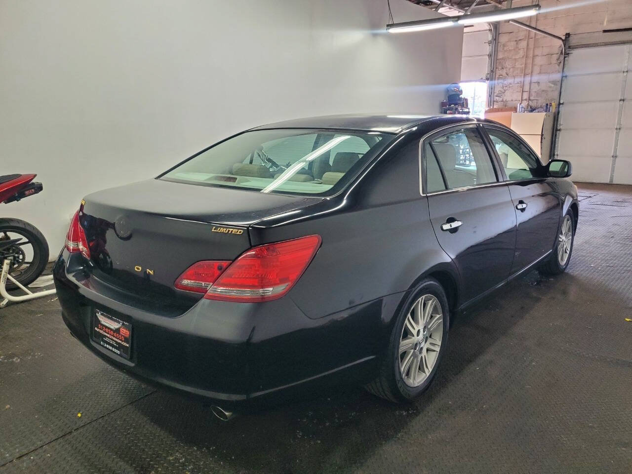 Used 2008 Toyota Avalon XL FWD image 7