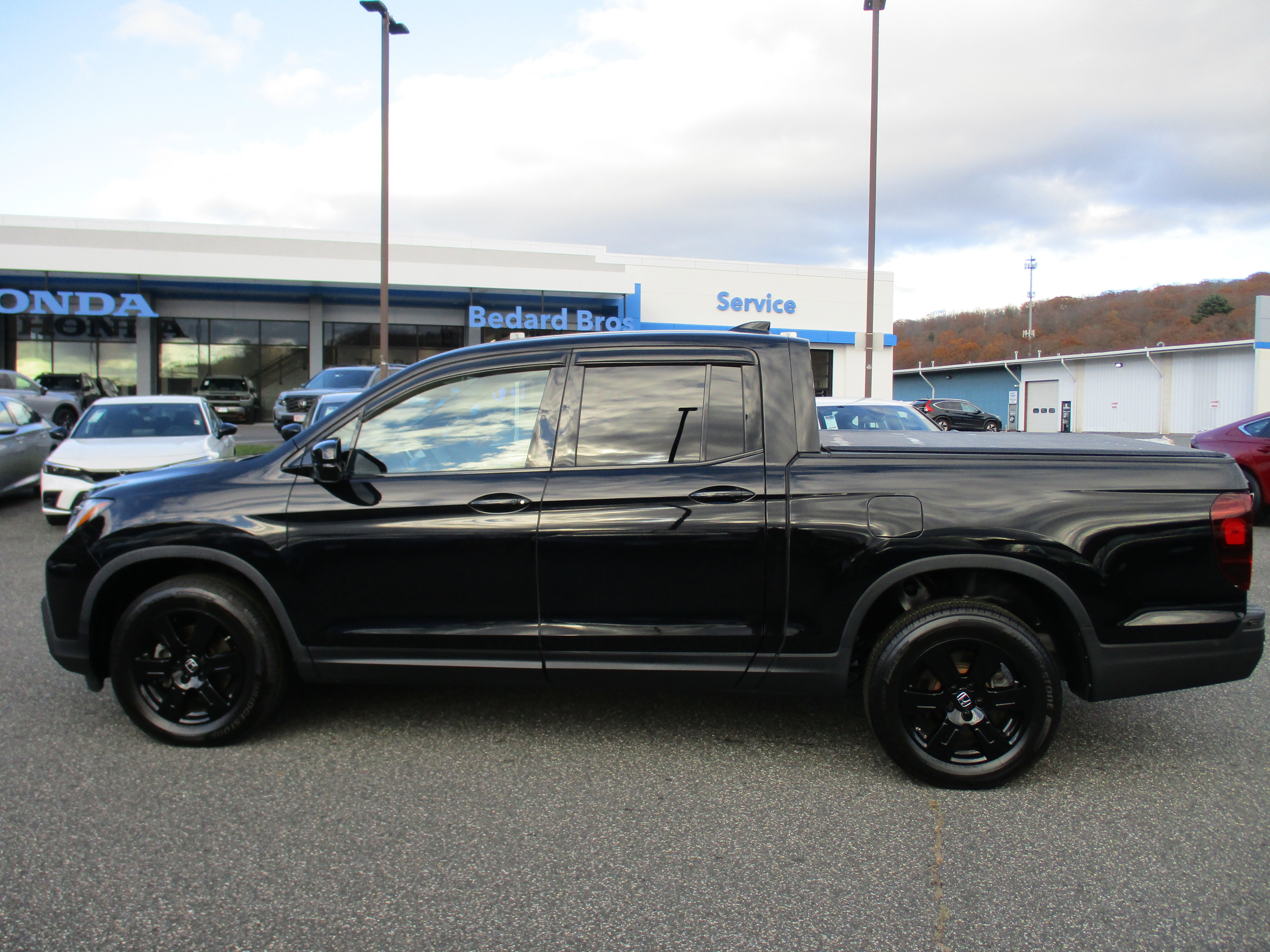 Certified 2020 Honda Ridgeline Black Edition image 8