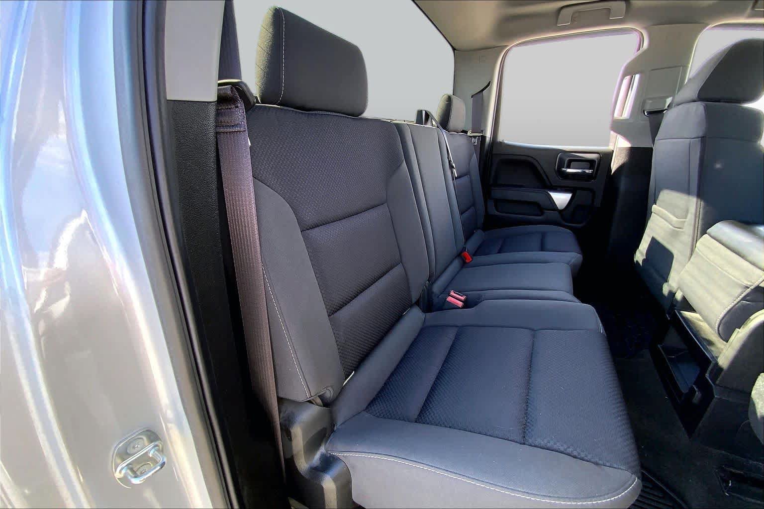 Used 2017 Chevrolet Silverado 1500 LT w/ Texas Edition RWD image 18