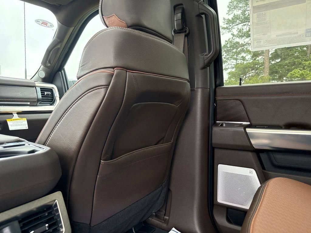 New 2026 Ford F250 King Ranch w/ Chrome Package AWD/4WD image 47