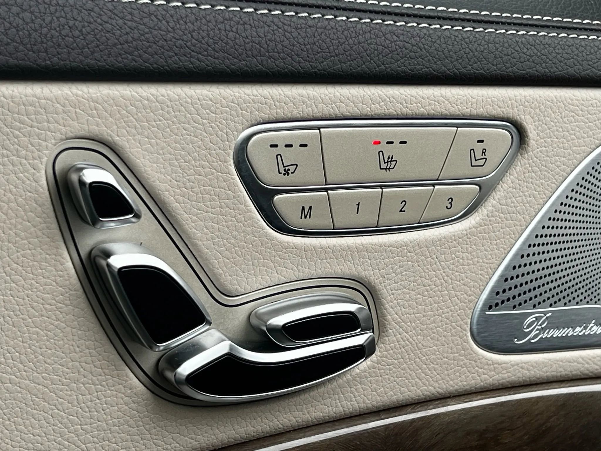 Used 2014 Mercedes-Benz S 550 Sedan image 20