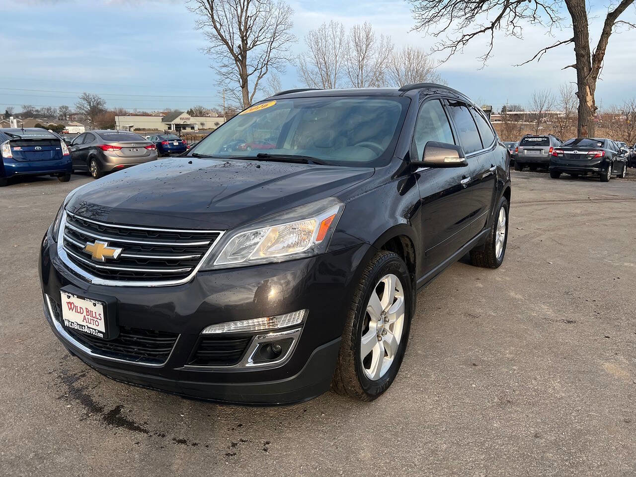 Used 2016 Chevrolet Traverse LT w/ Style and Technology Package image 1