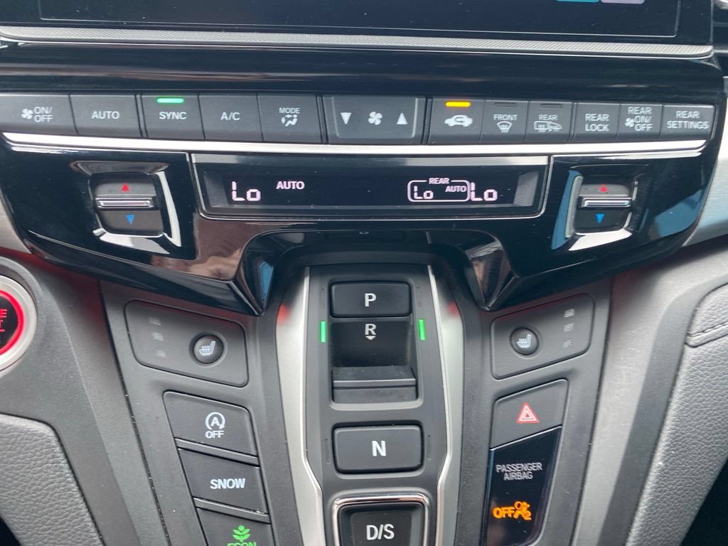 Used 2025 Honda Odyssey Sport-L image 15