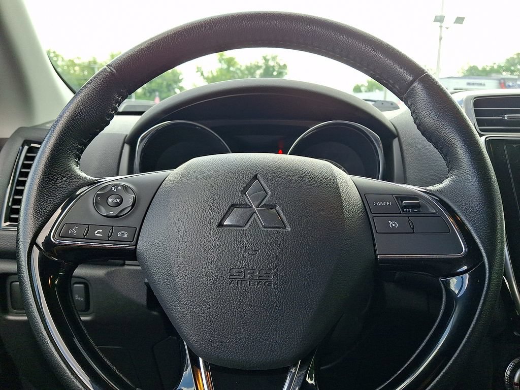 Used 2024 Mitsubishi Outlander Sport SE AWD/4WD image 19