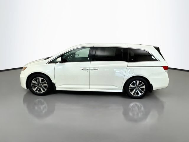 Used 2016 Honda Odyssey Touring Elite image 4