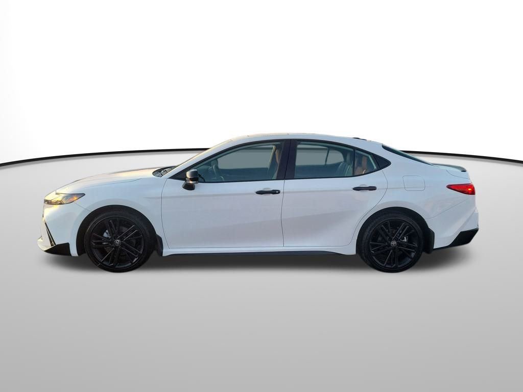 New 2026 Toyota Camry Hybrid w/ Multimedia Upgrade Package image 3