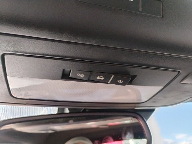 Used 2011 Chevrolet Camaro SS image 17