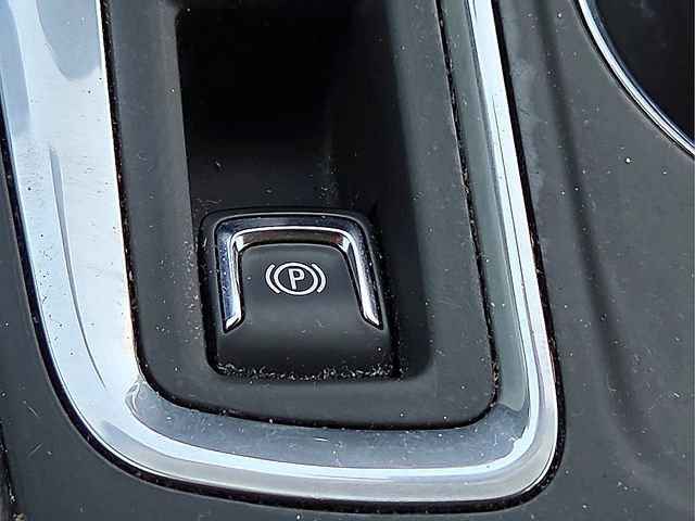 Used 2019 Chevrolet Equinox LT FWD image 18
