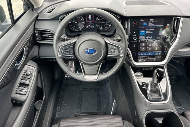 Used 2025 Subaru Outback Premium image 16