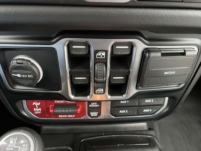 Used 2024 Jeep Wrangler Unlimited Rubicon image 25