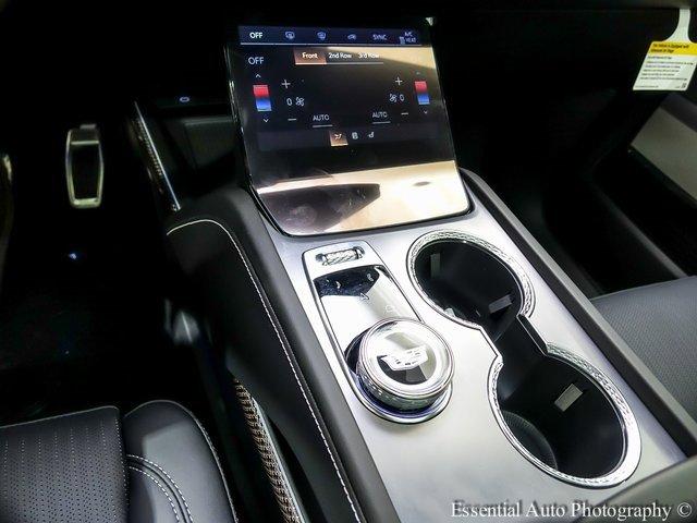 New 2026 Cadillac Vistiq Luxury image 19