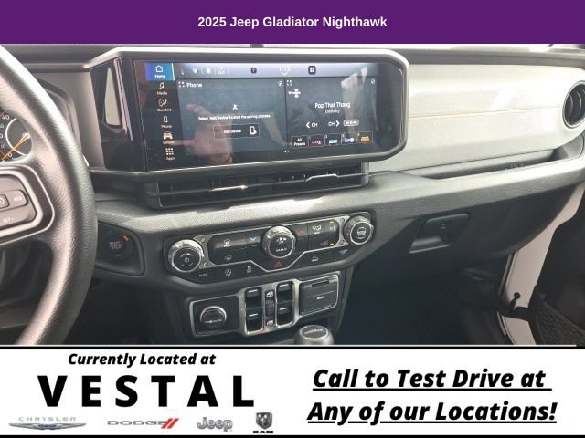 Used 2025 Jeep Gladiator Sport image 17