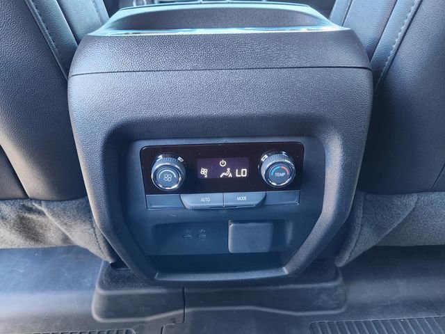 Used 2026 Chevrolet Traverse LT w/ Enhanced Driving Package image 14