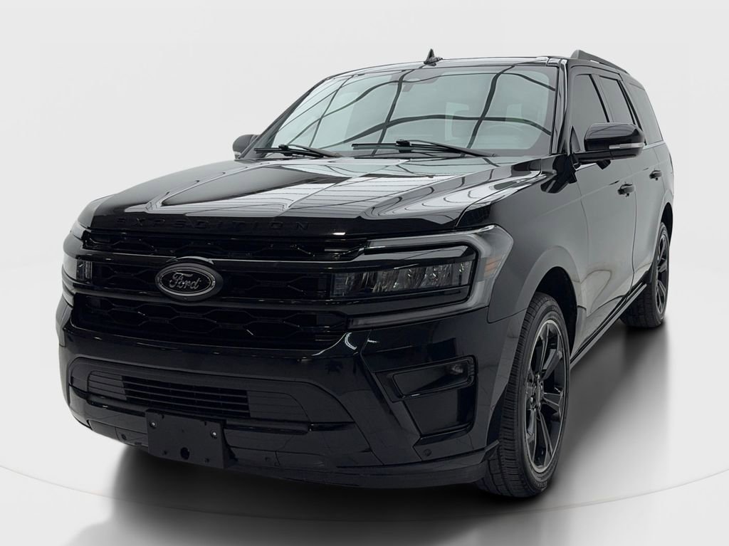 Used 2023 Ford Expedition Limited RWD image 4