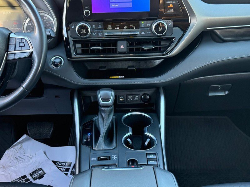 Certified 2023 Toyota Highlander XLE image 15