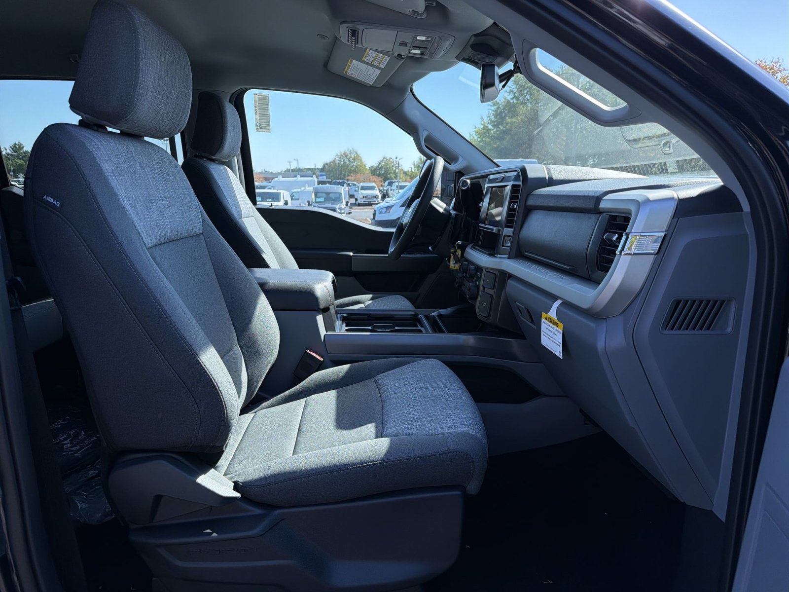 New 2027 Ford F450 XLT w/ 360-Degree Camera Package AWD/4WD image 24