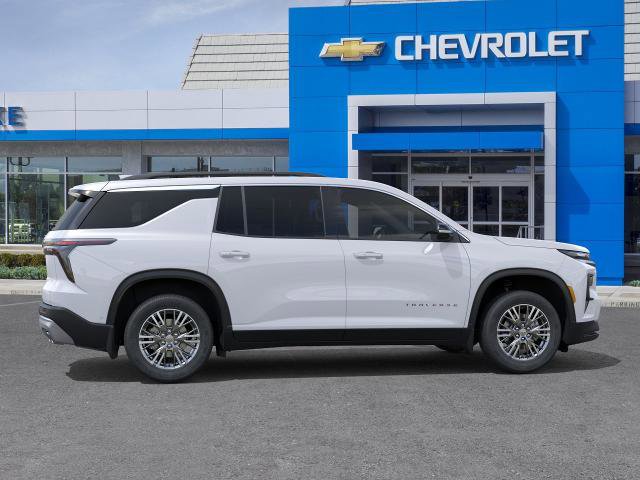 New 2026 Chevrolet Traverse LT w/ LPO, Floor Liner Package FWD image 5
