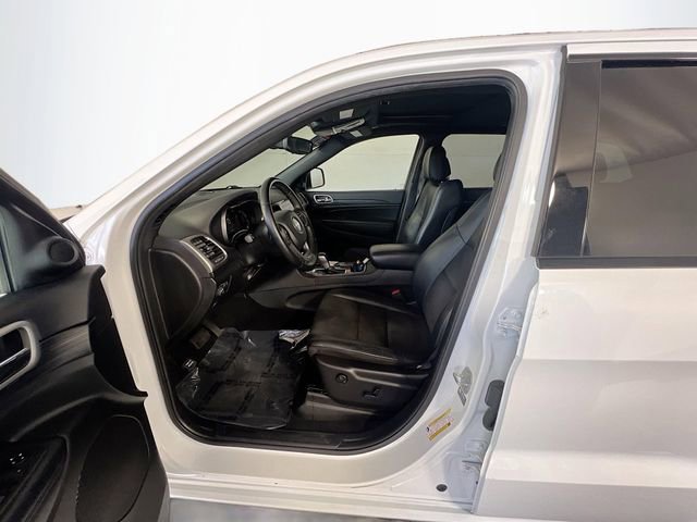 Used 2021 Jeep Grand Cherokee Laredo X image 9