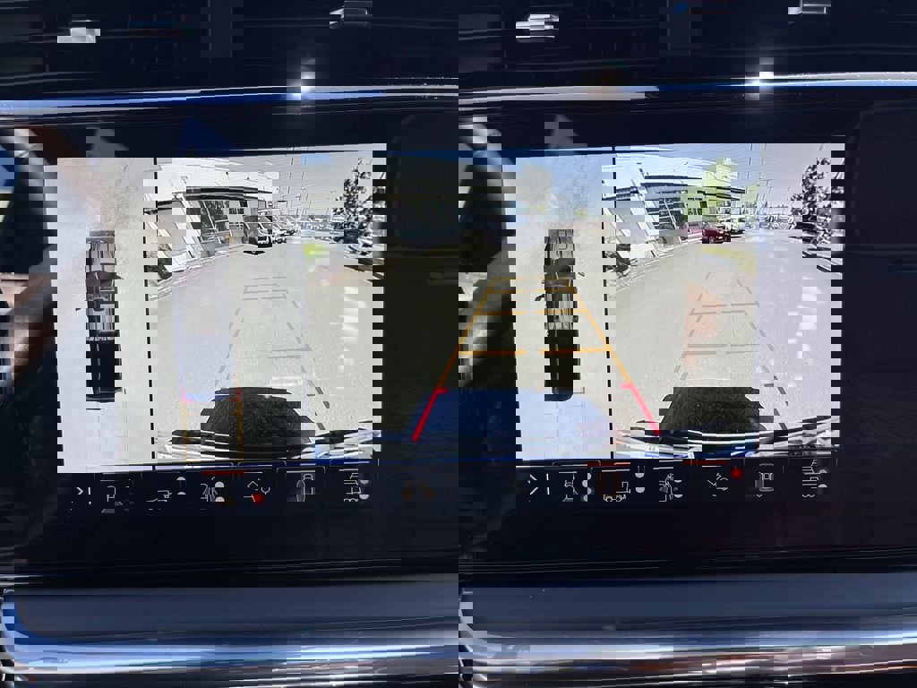 New 2025 GMC Sierra 3500 Denali Ultimate image 15