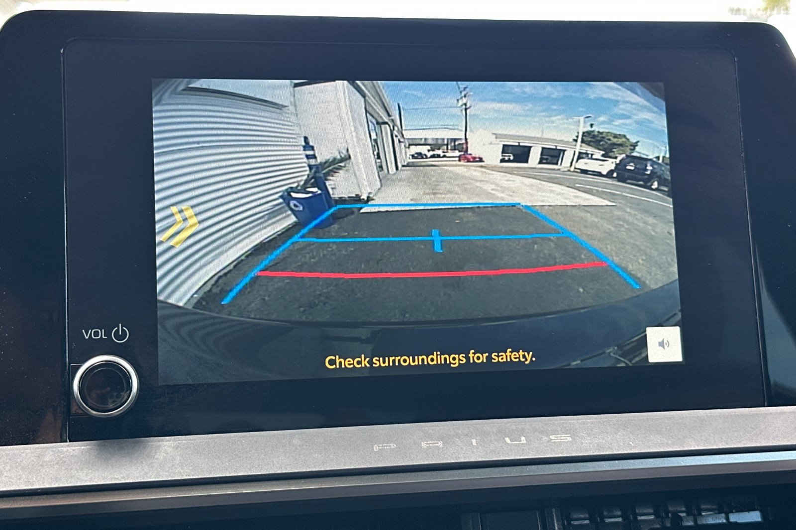 Used 2025 Toyota Prius XLE image 18