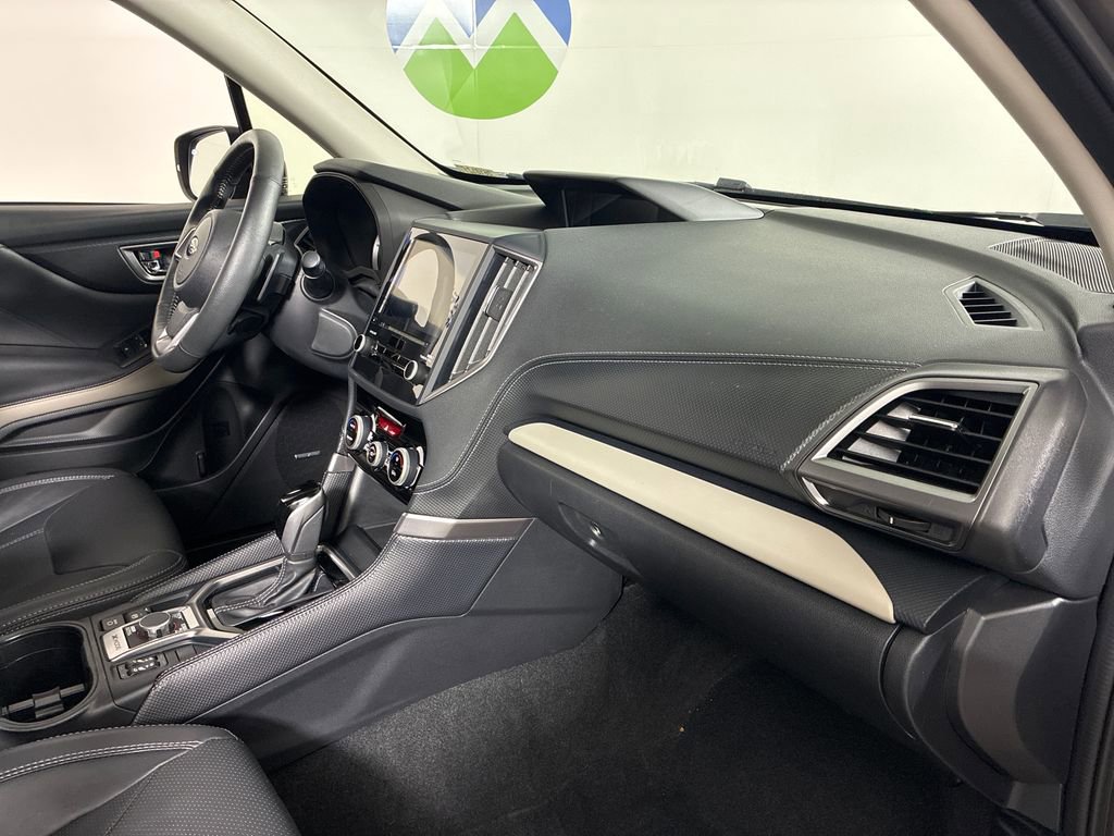 Certified 2023 Subaru Forester Limited image 30