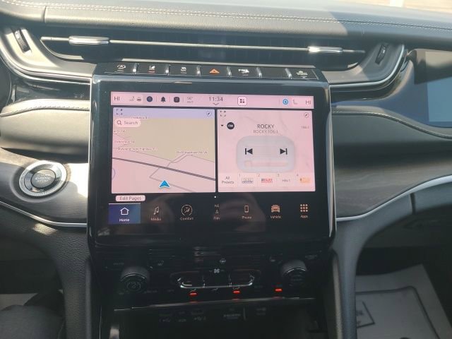 Used 2022 Jeep Grand Cherokee L Limited AWD/4WD image 12