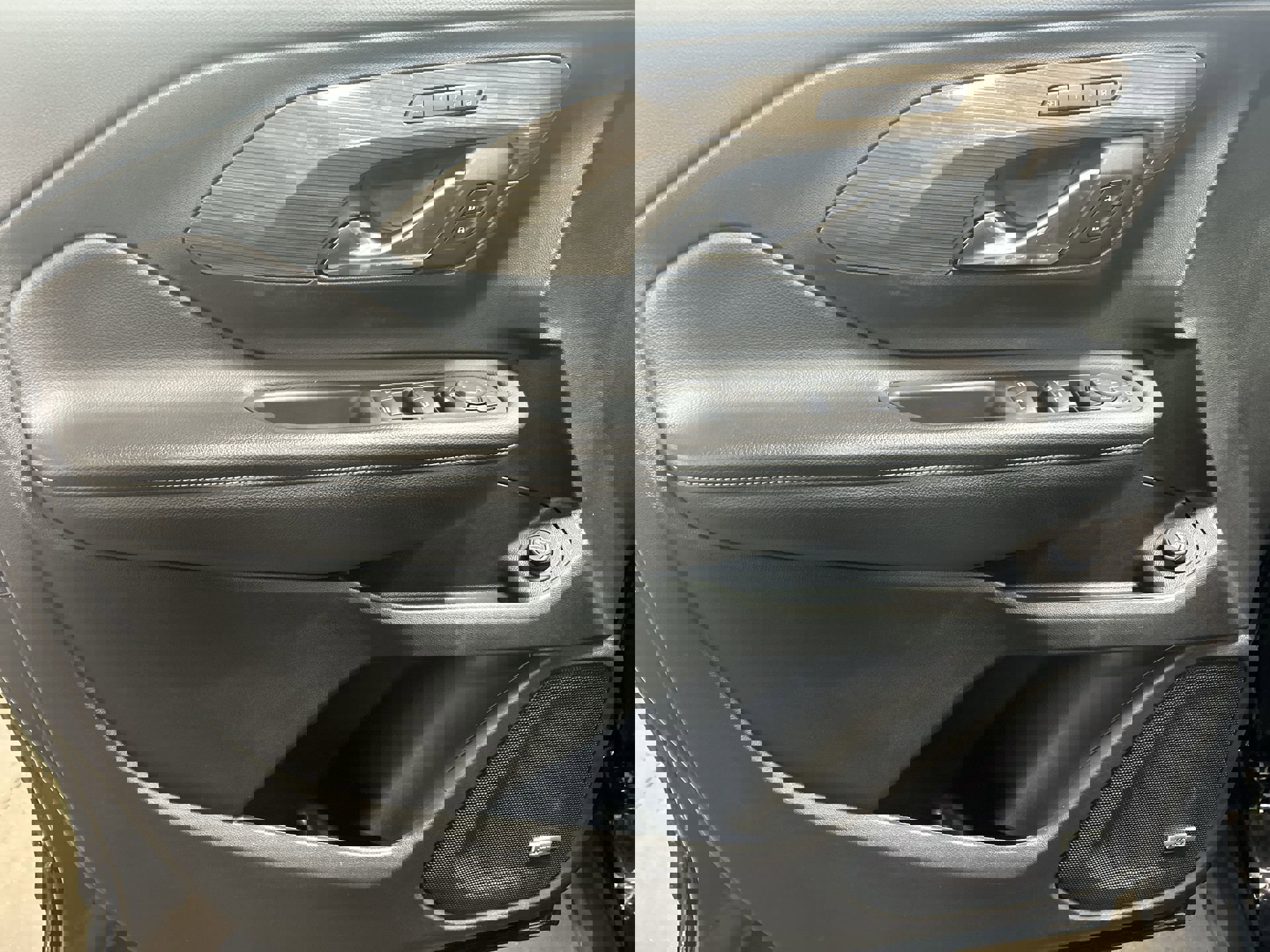 Certified 2022 GMC Terrain Denali w/ LPO, Floor Liner Package image 24